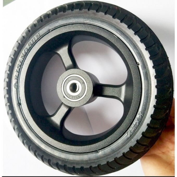 Колесо MICRO переднее с мотором MERLIN 5331 Колесо MICRO переднее с мотором MERLIN 5331
